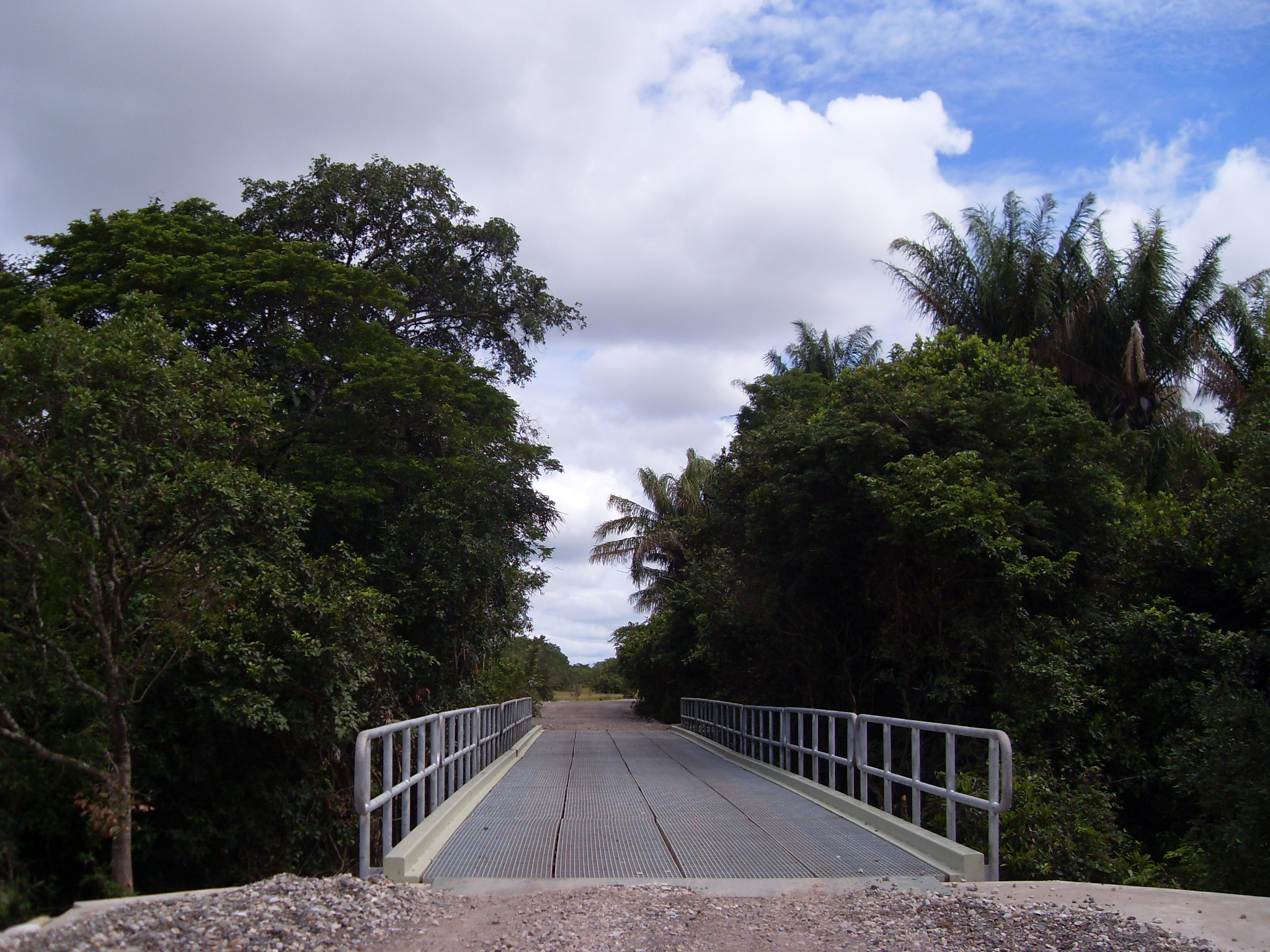 pisos-para-puentes-en-rejilla-metalica-taesmet-02