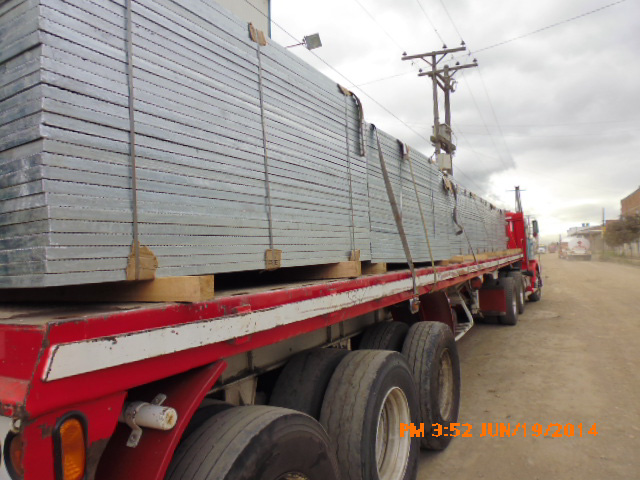 despachos-rejillas-metalicas-taesmet-01