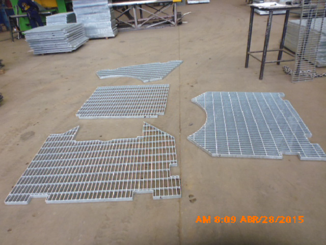 fabricacion a la medida rejillas metalicas 06